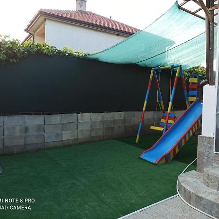 Къща За Гости Феникс Shabla Exterior foto